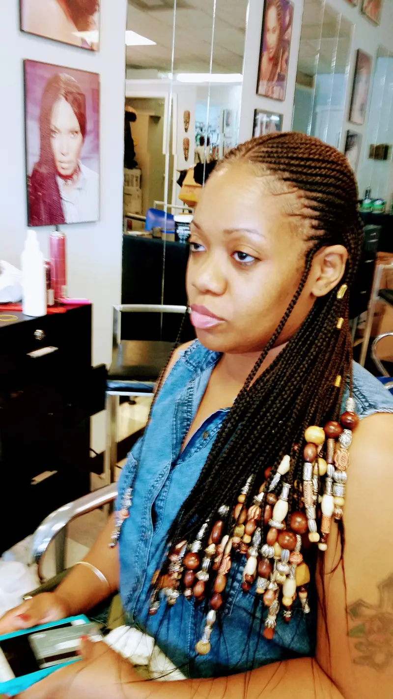 Cornrows hairstyle by Isa's African Hair Braiding in Savannah, GA (photo 92)