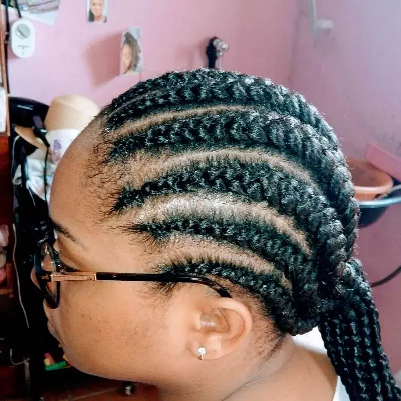 Cornrows hairstyle by Isa's African Hair Braiding in Savannah, GA (photo 42)